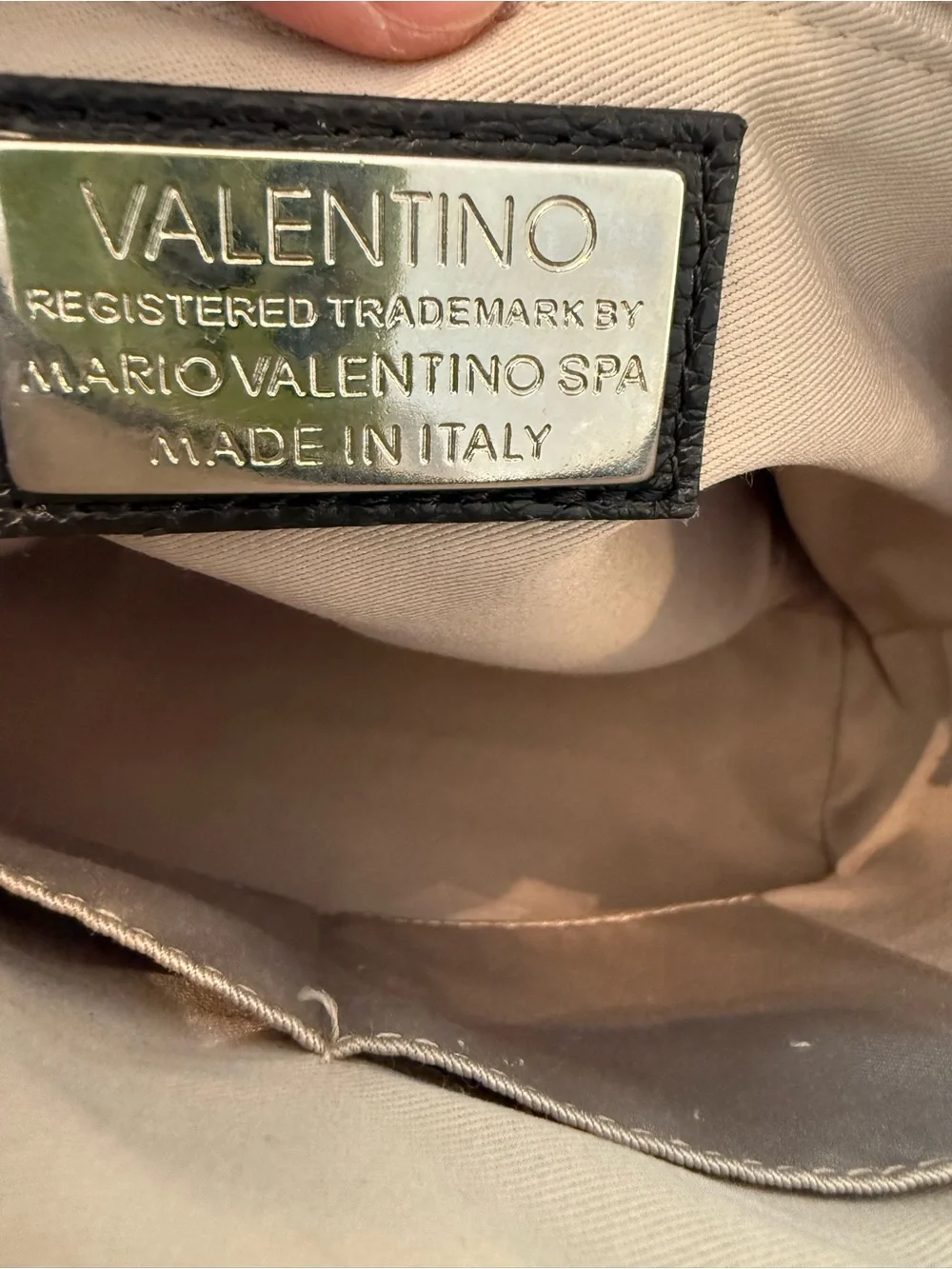 Valentino gorgeous by